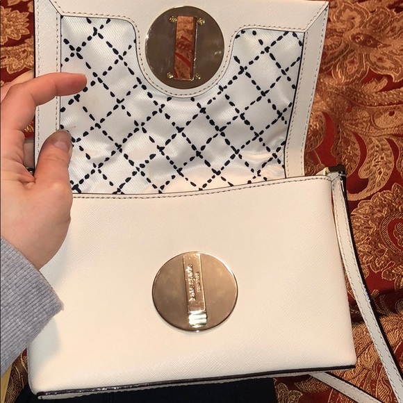 Kate Spade Purse - Picture 5 of 5